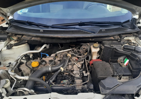 Nissan Qashqai cena 54000 przebieg: 147000, rok produkcji 2017 z Żelechów małe 121